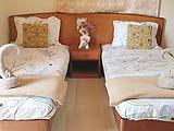 Name: TwinBed.jpg
Size: 365 Kb