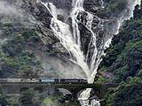 Name: DudhsagarWaterFall.jpg
Size: 466 Kb